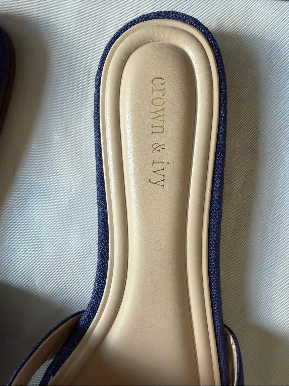 Crown & Ivy Raechel Bow Sandals slip on bow Navy new